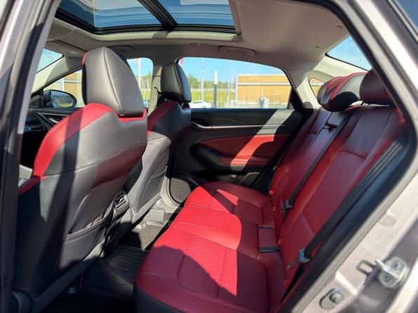 Changan Eado Plus с пробегом 2023 года, цена 1 565 000 рублей, 31600 км, седан, Автокод Объявления