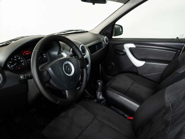 Renault Logan I Рестайлинг с пробегом 2014 года, цена 588 000 рублей, 87772 км, седан, Автокод Объявления