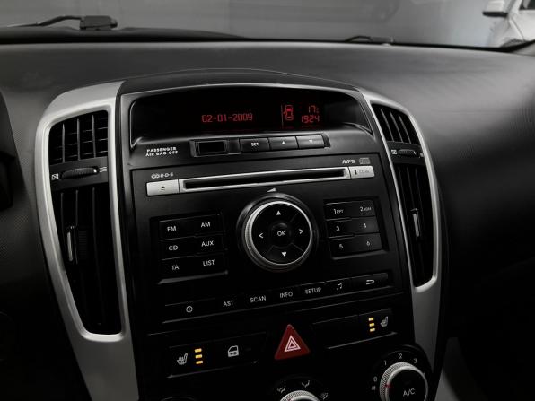 Kia Ceed I Рестайлинг с пробегом 2012 года, цена 845 000 рублей, 182106 км, хэтчбек, Автокод Объявления