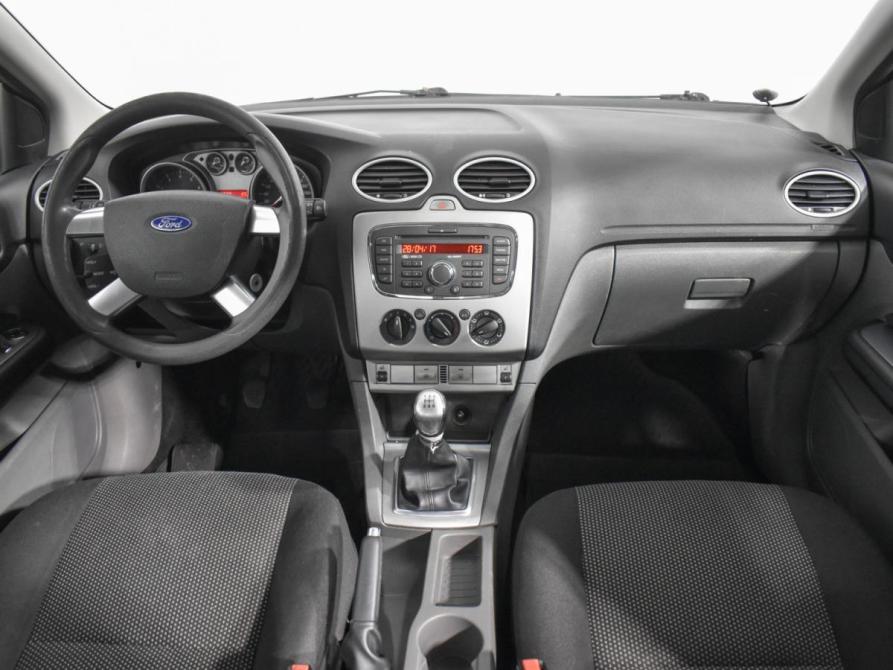 Ford Focus II Рестайлинг Санкт-Петербург  - изображение 13