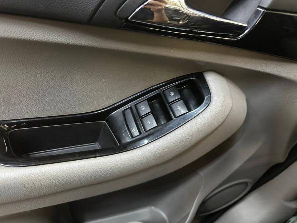 Chevrolet Orlando I с пробегом 2013 года, цена 650 000 рублей, 317783 км, минивэн, Автокод Объявления