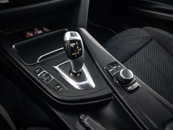 BMW 3 серии VI (F3x) Рестайлинг с пробегом 2016 года, цена 2 460 000 рублей, 156246 км, седан, Автокод Объявления
