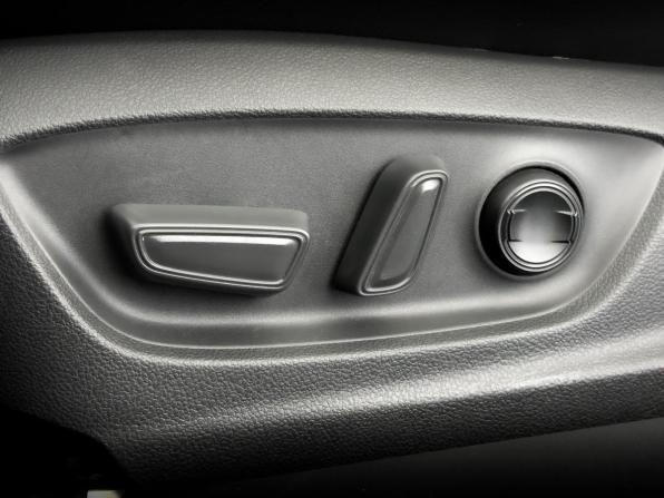 Toyota Camry VIII (XV70) Рестайлинг с пробегом 2023 года, цена 4 115 000 рублей, 29234 км, седан, Автокод Объявления