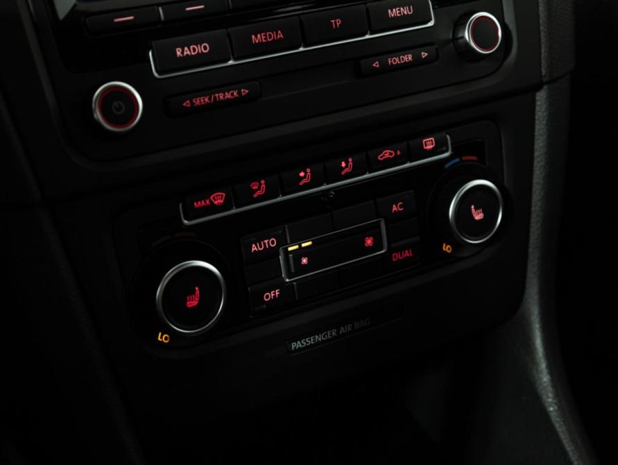Volkswagen Golf VI Санкт-Петербург  - изображение 17