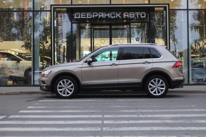 Volkswagen Tiguan II с пробегом 2017 года, цена 2 450 000 рублей, 128320 км, внедорожник, Автокод Объявления