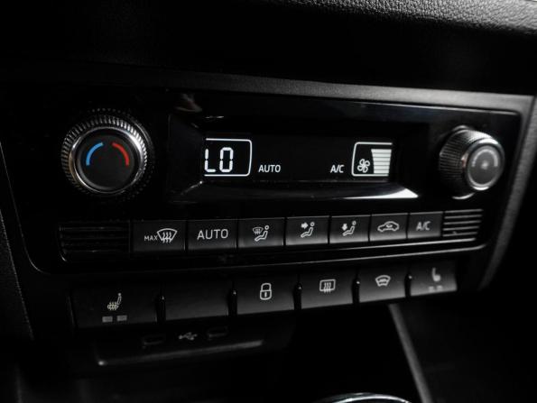 Skoda Rapid II с пробегом 2020 года, цена 1 476 000 рублей, 142153 км, лифтбек, Автокод Объявления