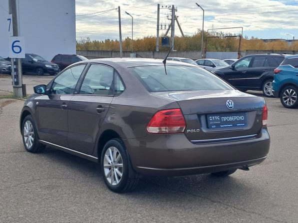 Volkswagen Polo V Рестайлинг с пробегом 2015 года, цена 785 000 рублей, 200909 км, седан, Автокод Объявления