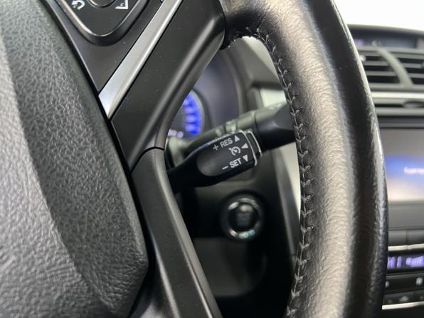 Toyota Camry VII (XV50) Рестайлинг с пробегом 2015 года, цена 1 770 000 рублей, 171000 км, седан, Автокод Объявления