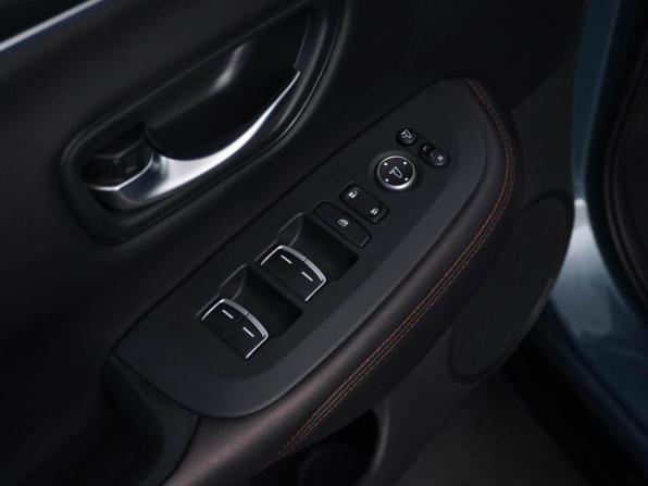 Honda ZR-V с пробегом 2022 года, цена 3 049 066 рублей, 32102 км, внедорожник, Автокод Объявления