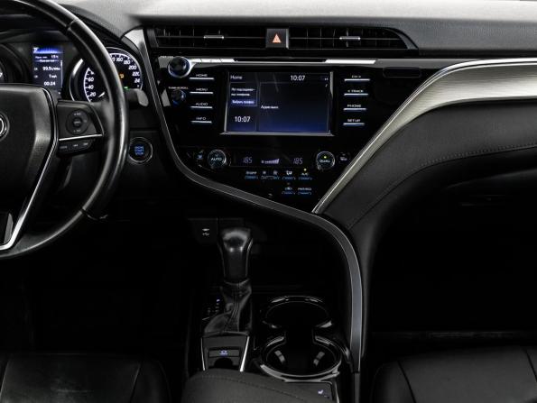 Toyota Camry VIII (XV70) с пробегом 2019 года, цена 2 299 000 рублей, 102000 км, седан, Автокод Объявления