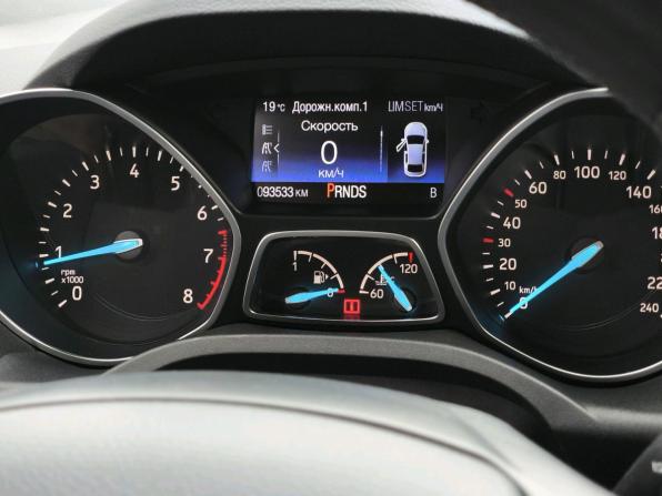 Ford Kuga II Рестайлинг с пробегом 2017 года, цена 1 685 000 рублей, 93326 км, внедорожник, Автокод Объявления