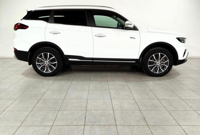 Geely Atlas Pro с пробегом 2023 года, цена 2 260 000 рублей, 29500 км, внедорожник, Автокод Объявления