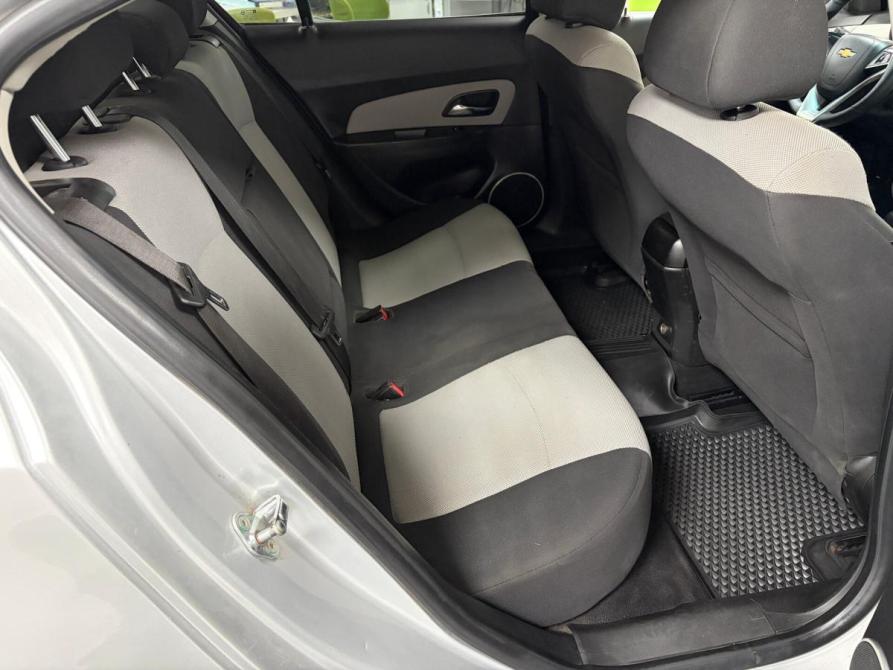 Chevrolet Cruze I Киров  - изображение 11