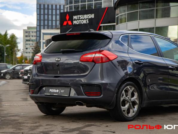 Kia Ceed II Рестайлинг с пробегом 2015 года, цена 1 245 000 рублей, 108944 км, хэтчбек, Автокод Объявления