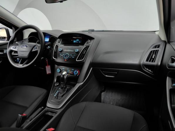 Ford Focus III Рестайлинг с пробегом 2017 года, цена 1 075 000 рублей, 101596 км, хэтчбек, Автокод Объявления