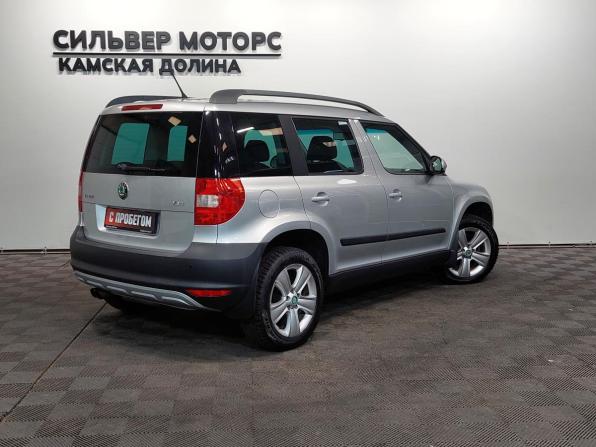 Skoda Yeti I Рестайлинг с пробегом 2013 года, цена 1 175 000 рублей, 185224 км, внедорожник, Автокод Объявления