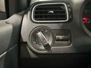 Volkswagen Polo V Рестайлинг Санкт-Петербург  - изображение 14