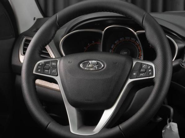 Lada (ВАЗ) Vesta I с пробегом 2018 года, цена 999 000 рублей, 51680 км, седан, Автокод Объявления