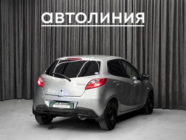 Mazda Demio III (DE) с пробегом 2010 года, цена 680 000 рублей, 120000 км, хэтчбек, Автокод Объявления