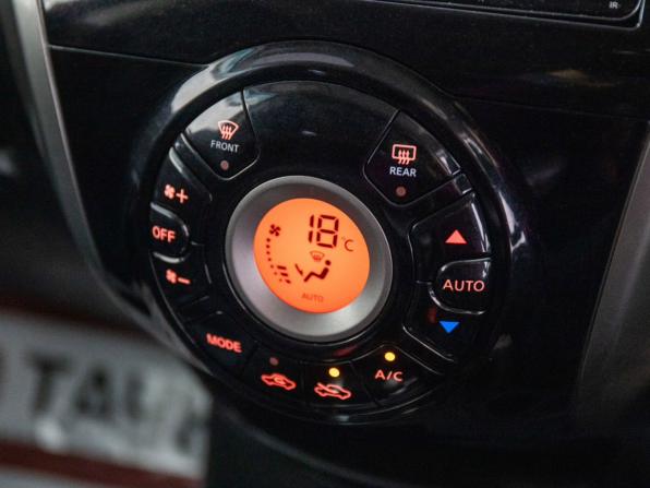 Nissan Note II с пробегом 2013 года, цена 730 000 рублей, 170693 км, хэтчбек, Автокод Объявления