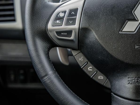Mitsubishi Outlander II с пробегом 2008 года, цена 898 000 рублей, 328822 км, внедорожник, Автокод Объявления