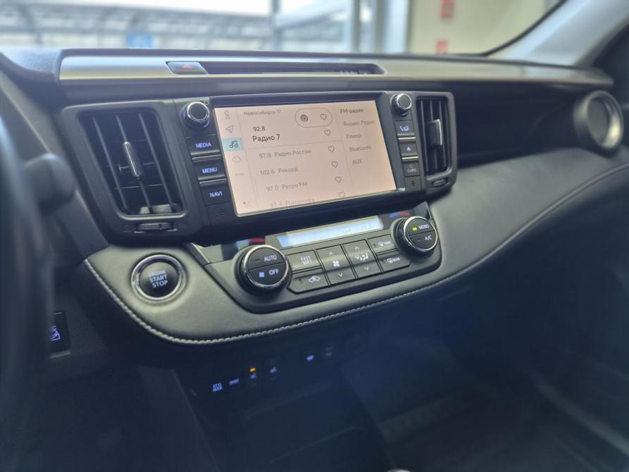 Toyota RAV4 IV (XA40) Рестайлинг Новосибирск  - изображение 11