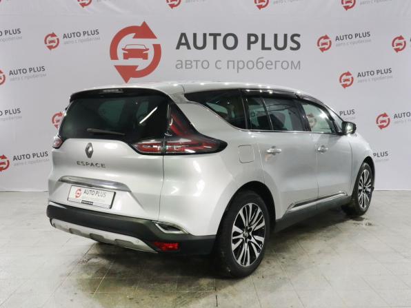 Renault Espace V с пробегом 2016 года, цена 1 490 000 рублей, 258000 км, минивэн, Автокод Объявления