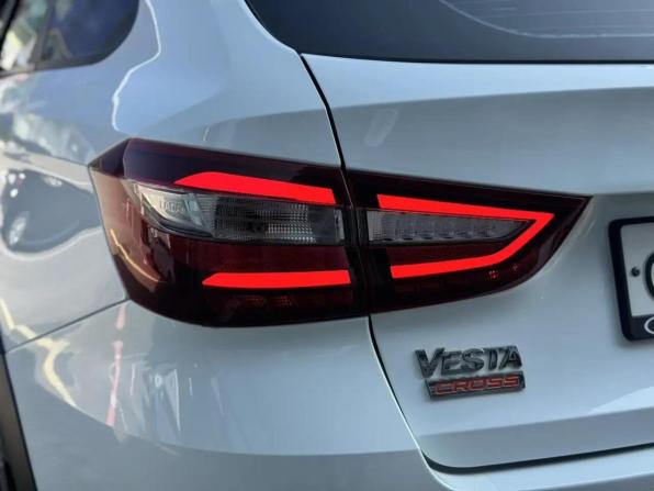 Lada (ВАЗ) Vesta I Рестайлинг (NG) с пробегом 2023 года, цена 1 155 000 рублей, 92000 км, универсал, Автокод Объявления