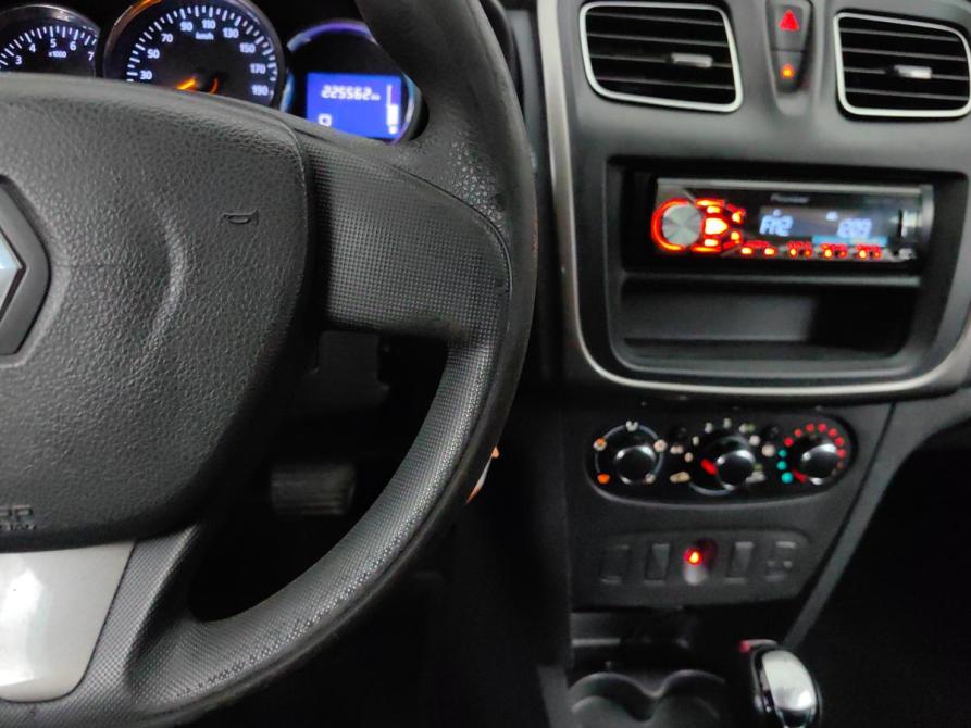 Renault Logan II Подольск  - изображение 18