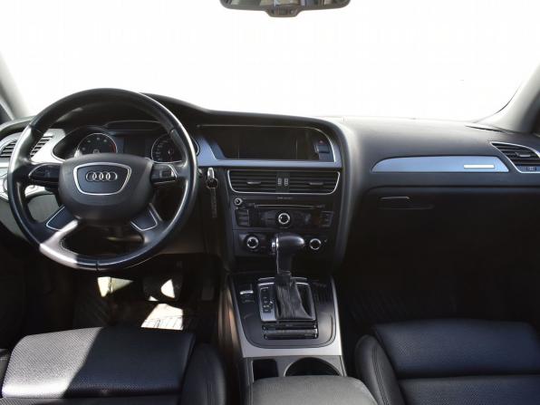 Audi A4 IV (B8) Рестайлинг с пробегом 2013 года, цена 1 719 000 рублей, 109239 км, седан, Автокод Объявления