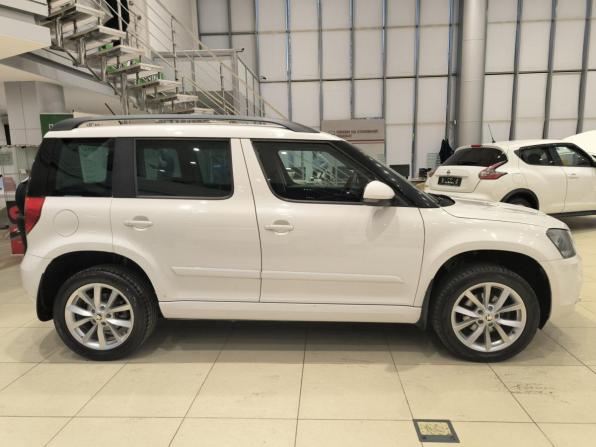 Skoda Yeti I Рестайлинг с пробегом 2014 года, цена 1 094 000 рублей, 159509 км, внедорожник, Автокод Объявления