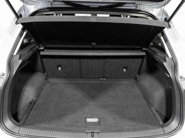 Volkswagen Tiguan II с пробегом 2019 года, цена 2 049 700 рублей, 128583 км, внедорожник, Автокод Объявления