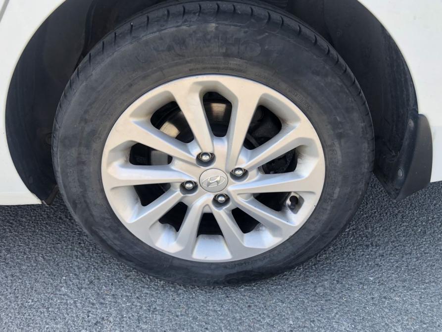 Hyundai Solaris II Брянск  - изображение 15