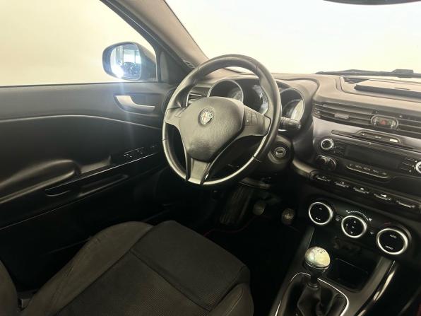 Alfa Romeo Giulietta III с пробегом 2011 года, цена 590 000 рублей, 227493 км, хэтчбек, Автокод Объявления