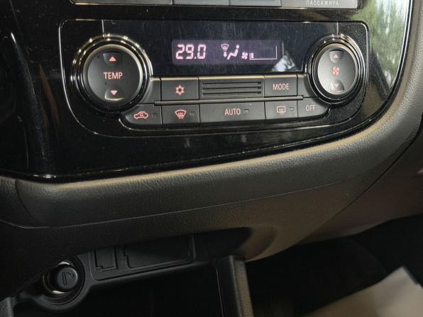 Mitsubishi Outlander III Рестайлинг с пробегом 2014 года, цена 1 265 000 рублей, 152331 км, внедорожник, Автокод Объявления