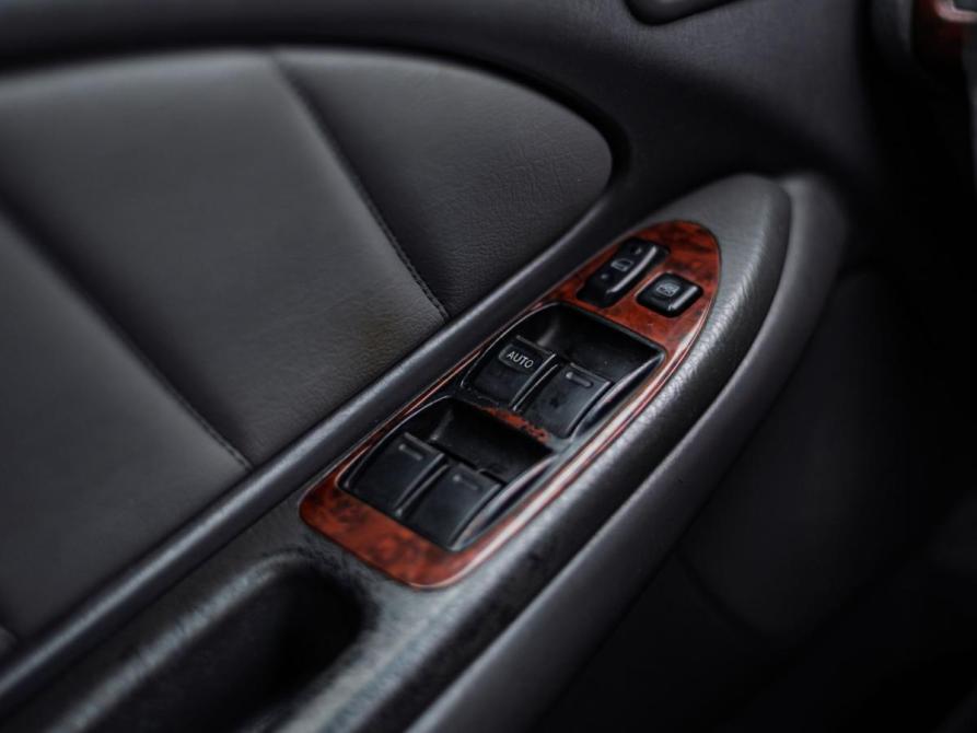 Toyota Avensis I Санкт-Петербург  - изображение 8