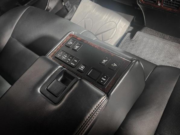 Toyota Camry VII (XV50) Рестайлинг с пробегом 2016 года, цена 2 014 500 рублей, 200000 км, седан, Автокод Объявления