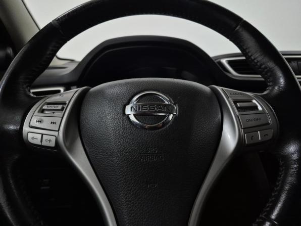 Nissan Qashqai II с пробегом 2018 года, цена 1 685 000 рублей, 152971 км, внедорожник, Автокод Объявления