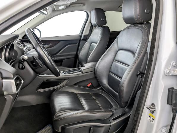 Jaguar F-Pace I с пробегом 2016 года, цена 2 295 000 рублей, 128810 км, внедорожник, Автокод Объявления