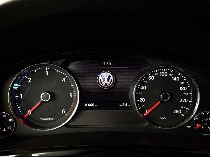 Volkswagen Touareg II Рестайлинг Москва  - изображение 18