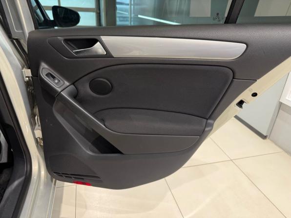 Volkswagen Golf VI с пробегом 2011 года, цена 949 000 рублей, 105240 км, хэтчбек, Автокод Объявления