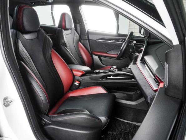 Geely Coolray I Рестайлинг с пробегом 2023 года, цена 2 099 000 рублей, 38759 км, внедорожник, Автокод Объявления