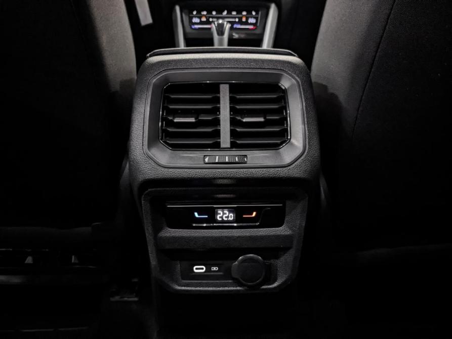 Volkswagen Tiguan II Рестайлинг Москва  - изображение 29