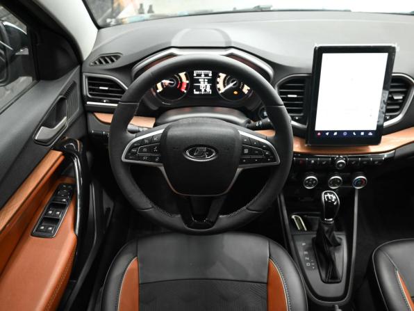 Lada (ВАЗ) Vesta I Рестайлинг (NG) с пробегом 2024 года, цена 1 770 000 рублей, 10203 км, универсал, Автокод Объявления