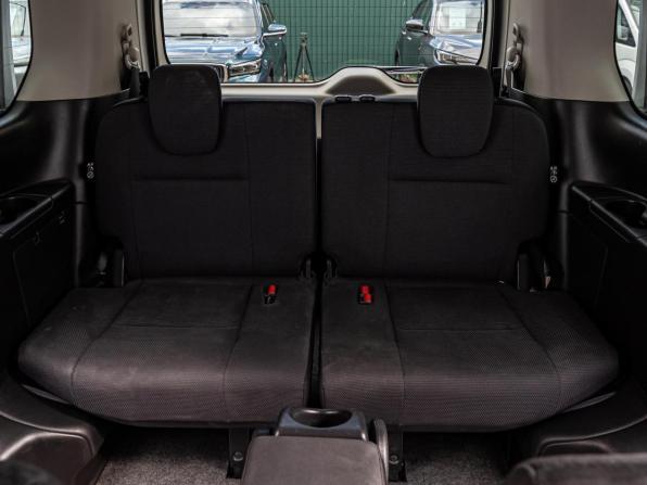 Nissan Serena V (C27) с пробегом 2017 года, цена 1 850 000 рублей, 189941 км, минивэн, Автокод Объявления