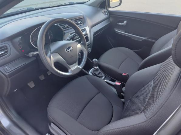 Kia Rio III Рестайлинг с пробегом 2017 года, цена 880 000 рублей, 189272 км, седан, Автокод Объявления