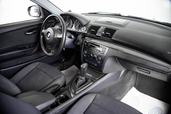 BMW 1 серии I (E81/E82/E87/E88) Рестайлинг с пробегом 2011 года, цена 1 169 000 рублей, 169000 км, хэтчбек, Автокод Объявления