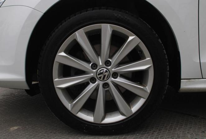 Volkswagen Jetta VI Рестайлинг с пробегом 2016 года, цена 1 335 000 рублей, 164883 км, седан, Автокод Объявления