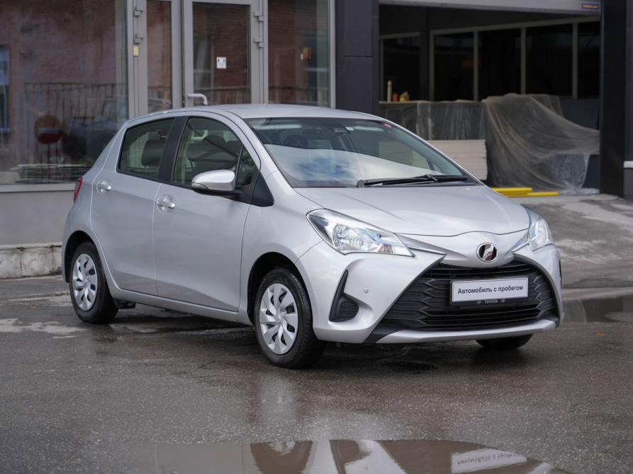 Toyota Vitz III (XP130) Рестайлинг 2 Новосибирск  - изображение 3