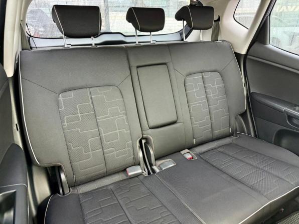 Kia Venga I с пробегом 2012 года, цена 865 000 рублей, 141000 км, минивэн, Автокод Объявления